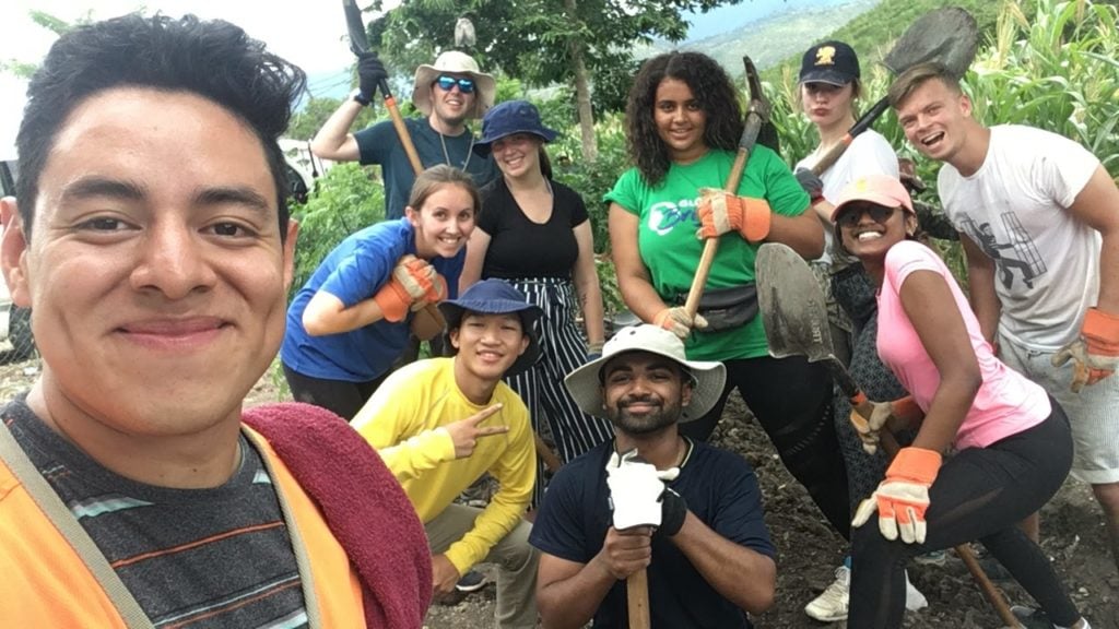 Olivia Bates pictured with other volunteers.