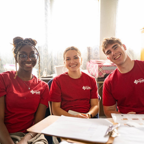 Graduating? Here Are 3 Ways to Stay Connected to Global Brigades
